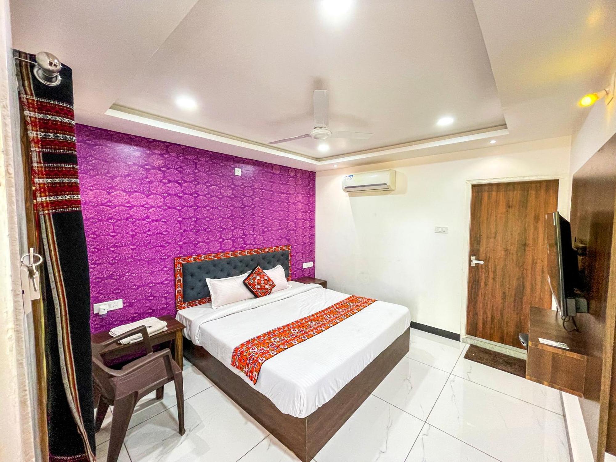 Stay Guru Resort Farm Villa Bhuj Room photo